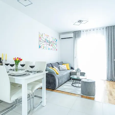 Palm Apartmán *